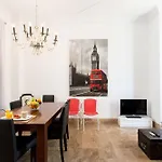 Palacio De Rojas By Moontels Valenza